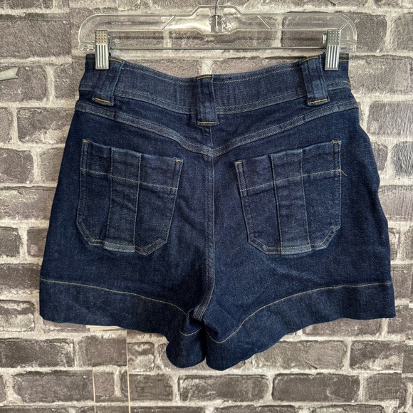 SPANX Denim Shorts Dark Wash Stretchy Pull‎ On pockets - Picture 6 of 10